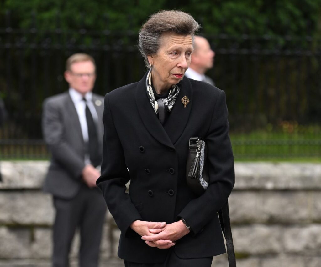 Princess Anne looking sad in black at Queen's funeral