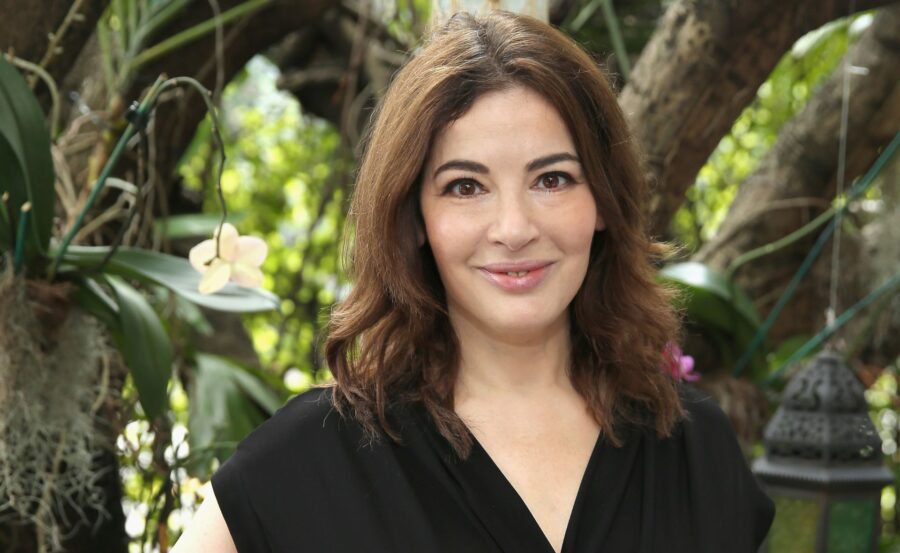 Nigella Lawson shows off wrinkle-free face at 64