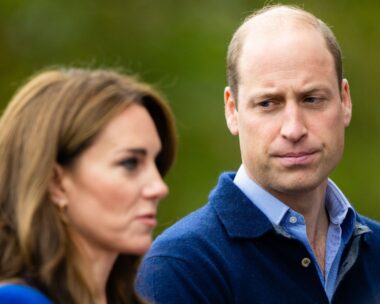 Prince William looks upset at Kate Middleton