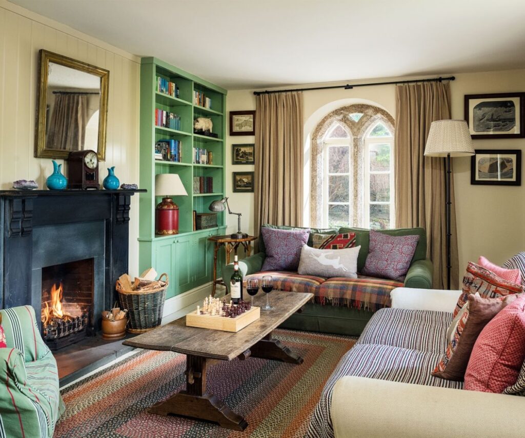 Annabel has been designing the interiors of the Duchy of Cornwall holiday properties for years.