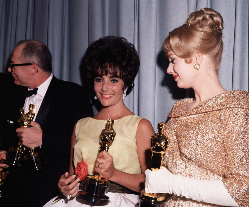 elizabeth taylor winning an oscar 