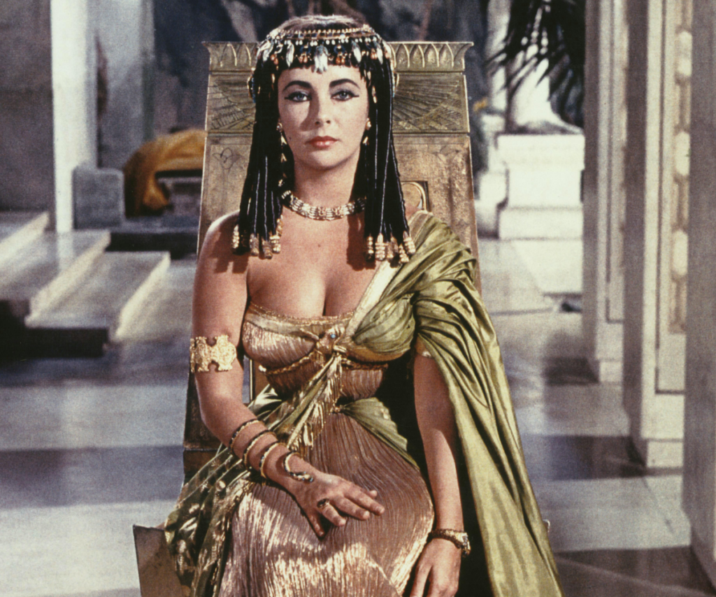 ELIZABETH TAYLOR AS CLEOPATRA