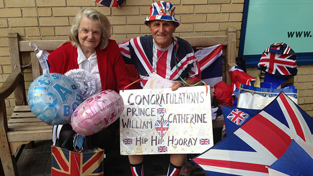 Loyal Royalists set up camp for royal baby countdown