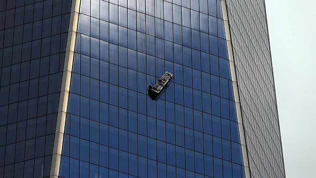 World Trade Centre dramatic window washer rescue 