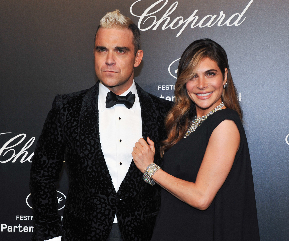 Robbie Williams Wife Ayda Field On What He Said After She Gave Birth 4851