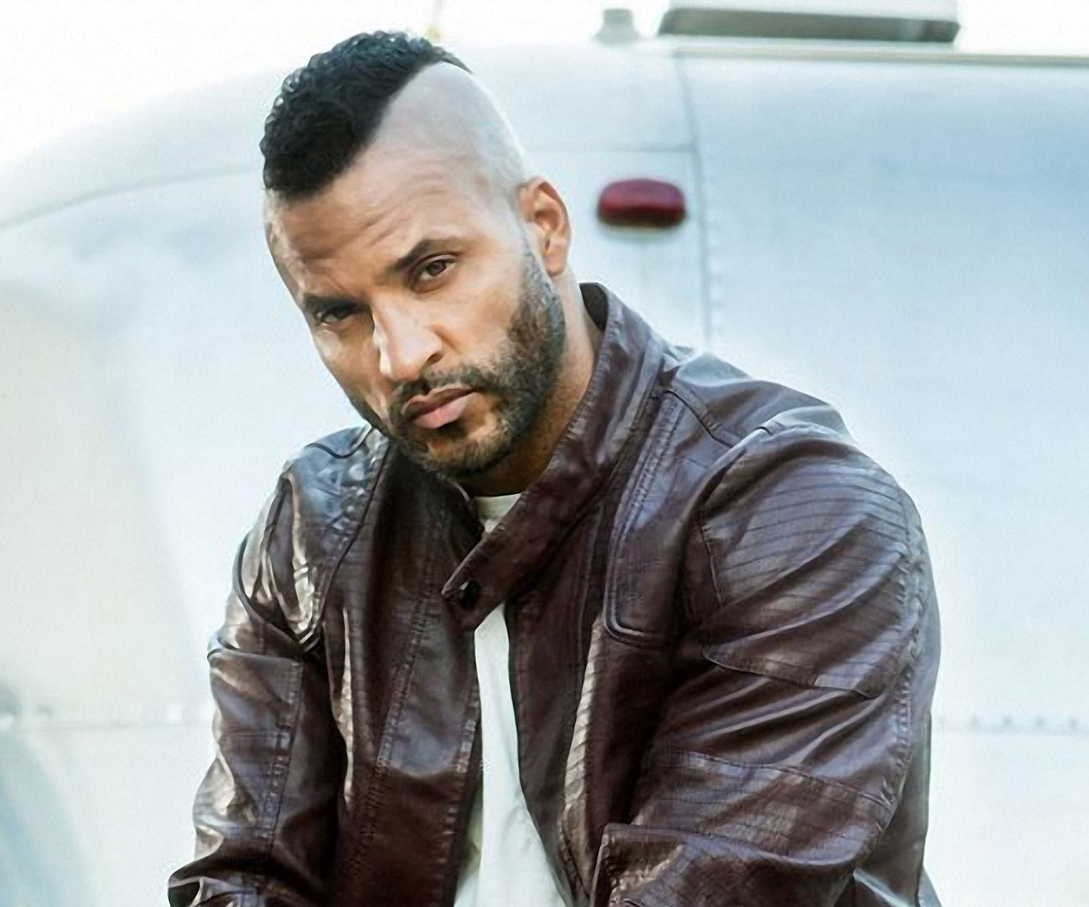 Ricky Whittle on cosplay, prank wars and what’s ahead for season three of American Gods