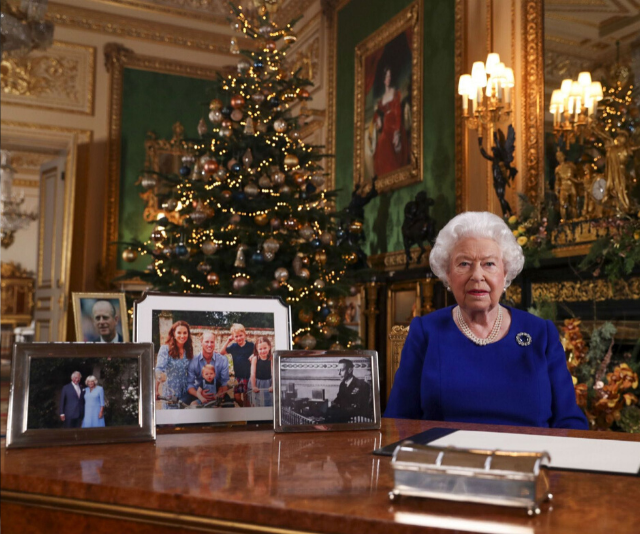 The Queen addresses her “bumpy” year in her 2019 Christmas speech