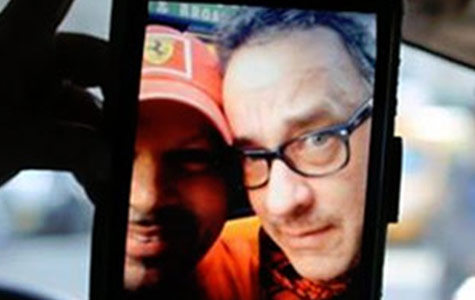Tom Hanks befriends cab driver, proves he’s awesome!