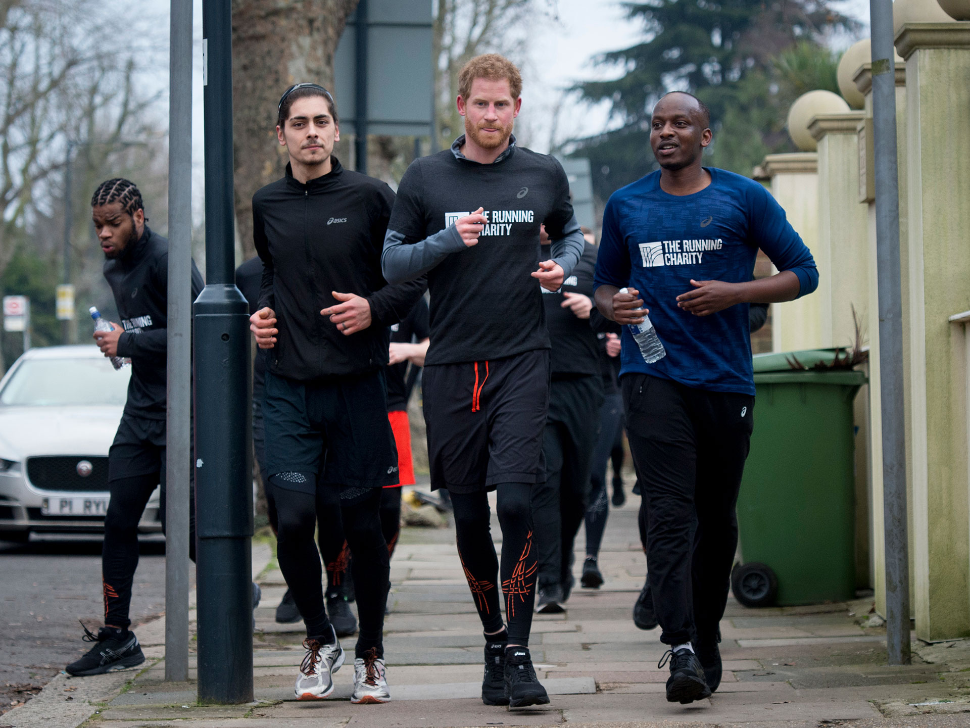 Prince Harry goes on run to support charity for homeless youths