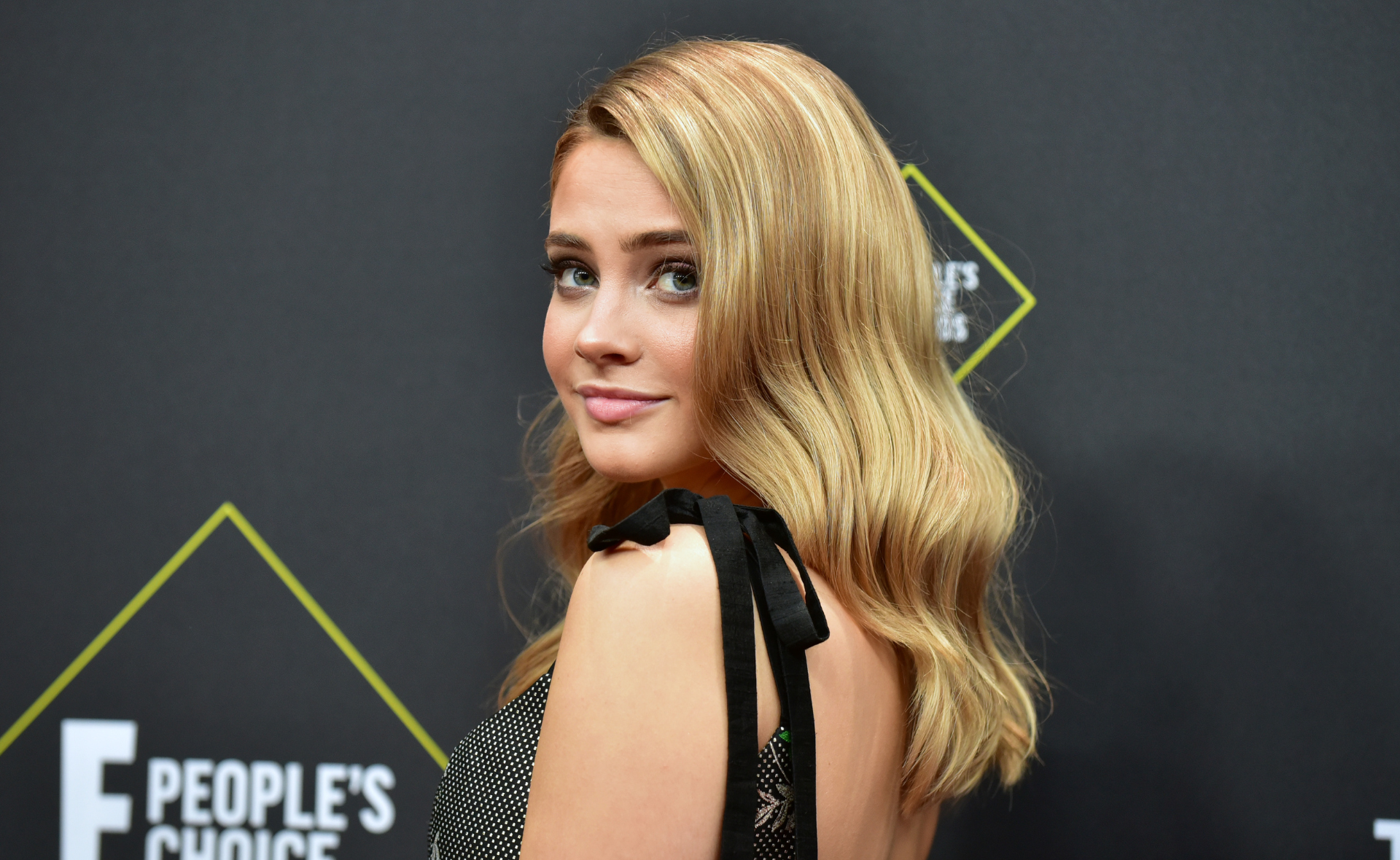 Josephine Langford: Movies, dating and her sisterly bond